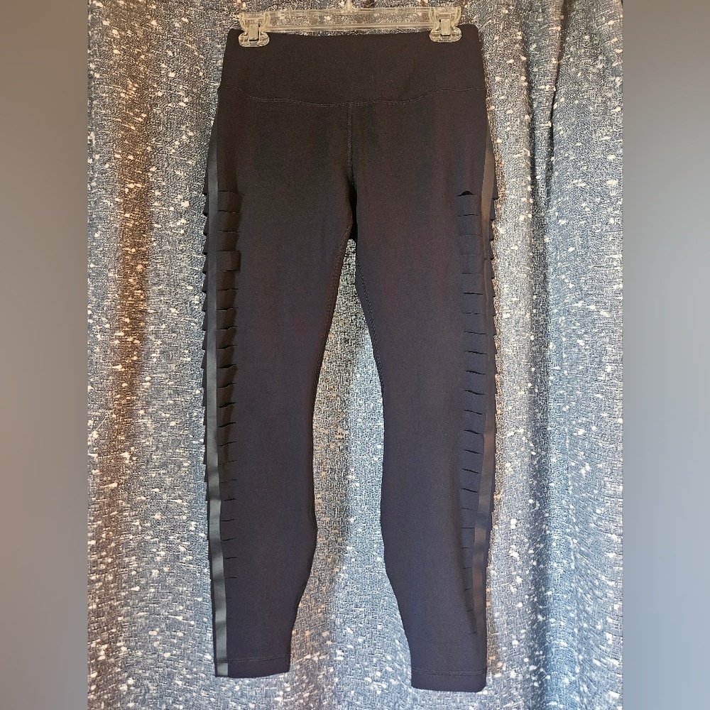 VINA Slashed Side Cutout Ankle Length 7/8 Tights Leggings Navy